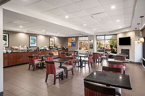 Comfort Suites Forsyth near I-75