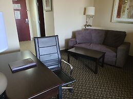 Comfort Suites Forsyth near I-75