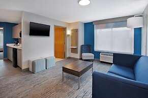 Holiday Inn Express & Suites Buffalo by IHG