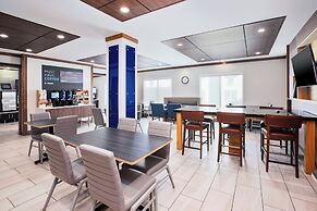 Holiday Inn Express & Suites Buffalo by IHG