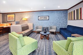 Holiday Inn Express & Suites Buffalo by IHG