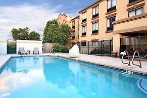 GreenTree Inn & Suites Florence