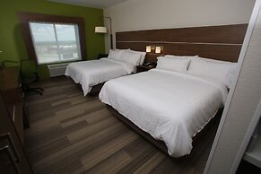 Holiday Inn Express & Suites Airport - Lincoln, an IHG Hotel