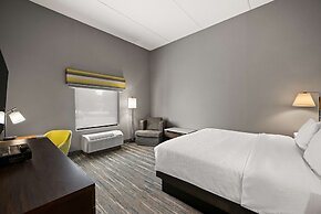 Hampton Inn & Suites Poughkeepsie