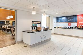 Hampton Inn & Suites Hartford-Manchester