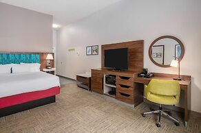 Hampton Inn & Suites Hartford-Manchester
