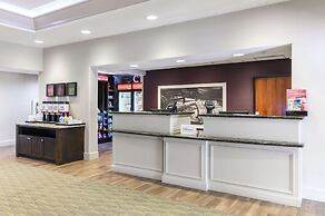 Hampton Inn & Suites Hartford-Manchester