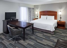 Hampton Inn & Suites Tulare