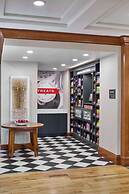 Hampton Inn & Suites Saratoga Springs Downtown