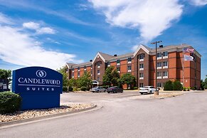 Candlewood Suites Olathe by IHG