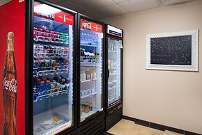 Candlewood Suites Olathe by IHG