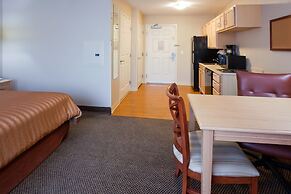 Candlewood Suites Milwaukee Brown Deer by IHG