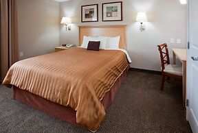 Candlewood Suites Milwaukee Brown Deer by IHG
