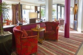 Premier Inn Ayr A77/Racecourse