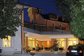 Hotel Sonia