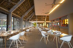 Anahita Golf & Spa Resort