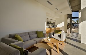 Anahita Golf & Spa Resort