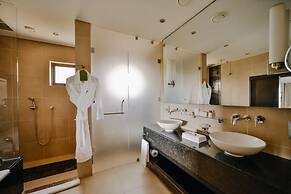 Anahita Golf & Spa Resort