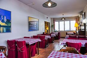 Au St Roch Hotel et Jardin