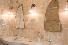 Le Central Boutique Hôtel