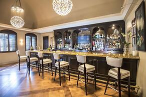 Seven Stars Resort & Spa