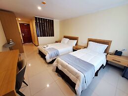 Grand Eastern Hotel