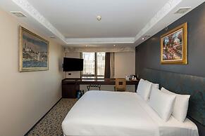 Pera Tulip Hotel & SPA