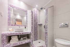 Reverie Santorini Hotel