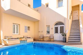 Reverie Santorini Hotel