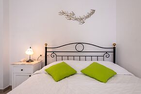 Reverie Santorini Hotel