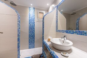 Reverie Santorini Hotel