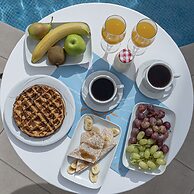 Reverie Santorini Hotel