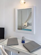 Reverie Santorini Hotel