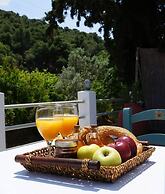 Cascade Holiday Resort