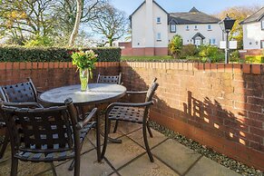 Woodford Bridge Country Club