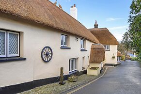 Woodford Bridge Country Club