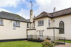 Woodford Bridge Country Club