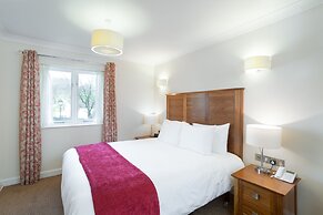 Woodford Bridge Country Club