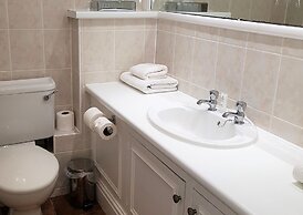 Woodford Bridge Country Club