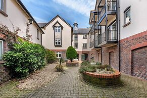 Woodford Bridge Country Club