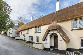 Woodford Bridge Country Club