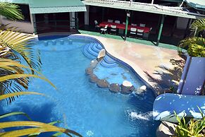 Grand Melanesian Hotel