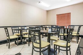 Sleep Inn & Suites University/Shands