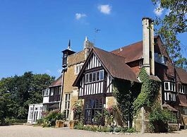Farnham House Hotel