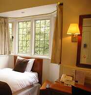 Farnham House Hotel