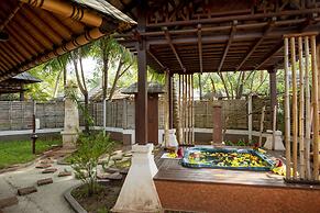 Villa Nautica Paradise Island Resort