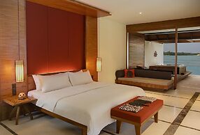 Villa Nautica Paradise Island Resort