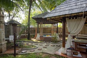 Villa Nautica Paradise Island Resort