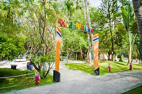 Villa Nautica Paradise Island Resort