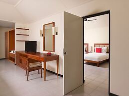 Villa Nautica Paradise Island Resort